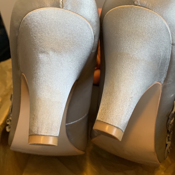 Madden Girl - silver satin pumps, size 7.5, 2.5” heel, worn once - Picture 8 of 9